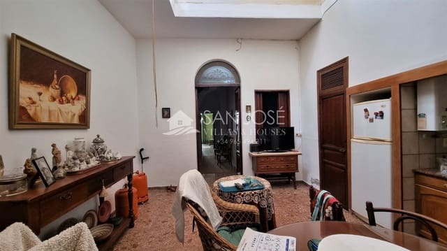 5 bedroom Townhouse for sale in Novelda - € 250,000 (Ref: 7346802)