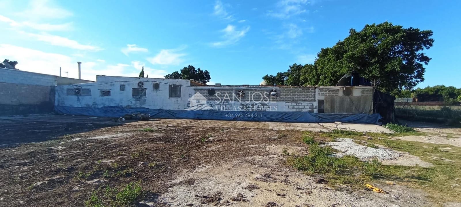 Grunde uden byggetilladelser til salg i El Altet - € 150.000 (Ref: 7411210)