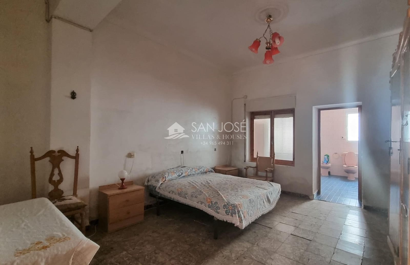 5 bedroom Townhouse for sale in Pinoso - € 159,000 (Ref: 7447625)