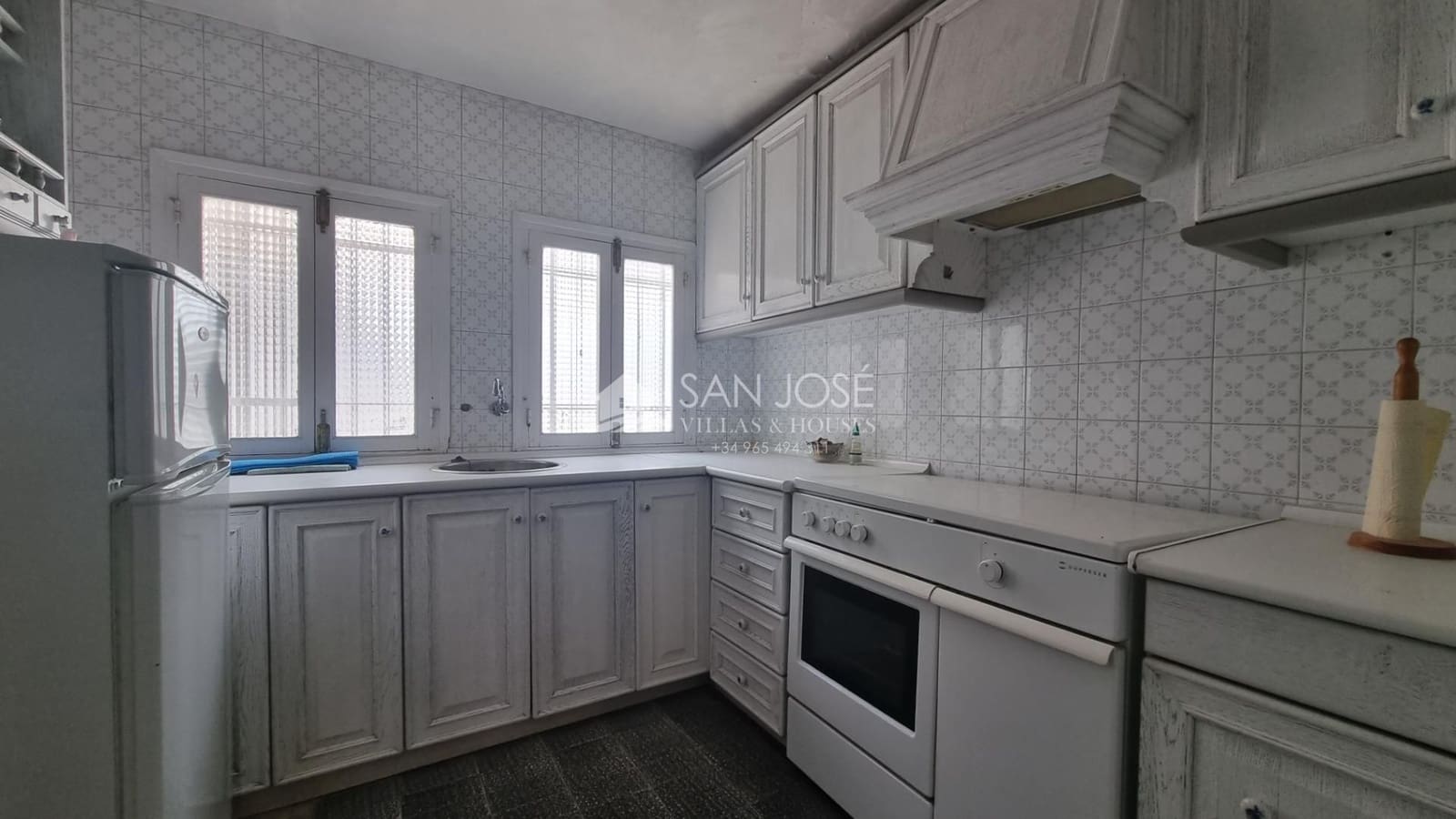 5 bedroom Townhouse for sale in Pinoso - € 159,000 (Ref: 7447625)