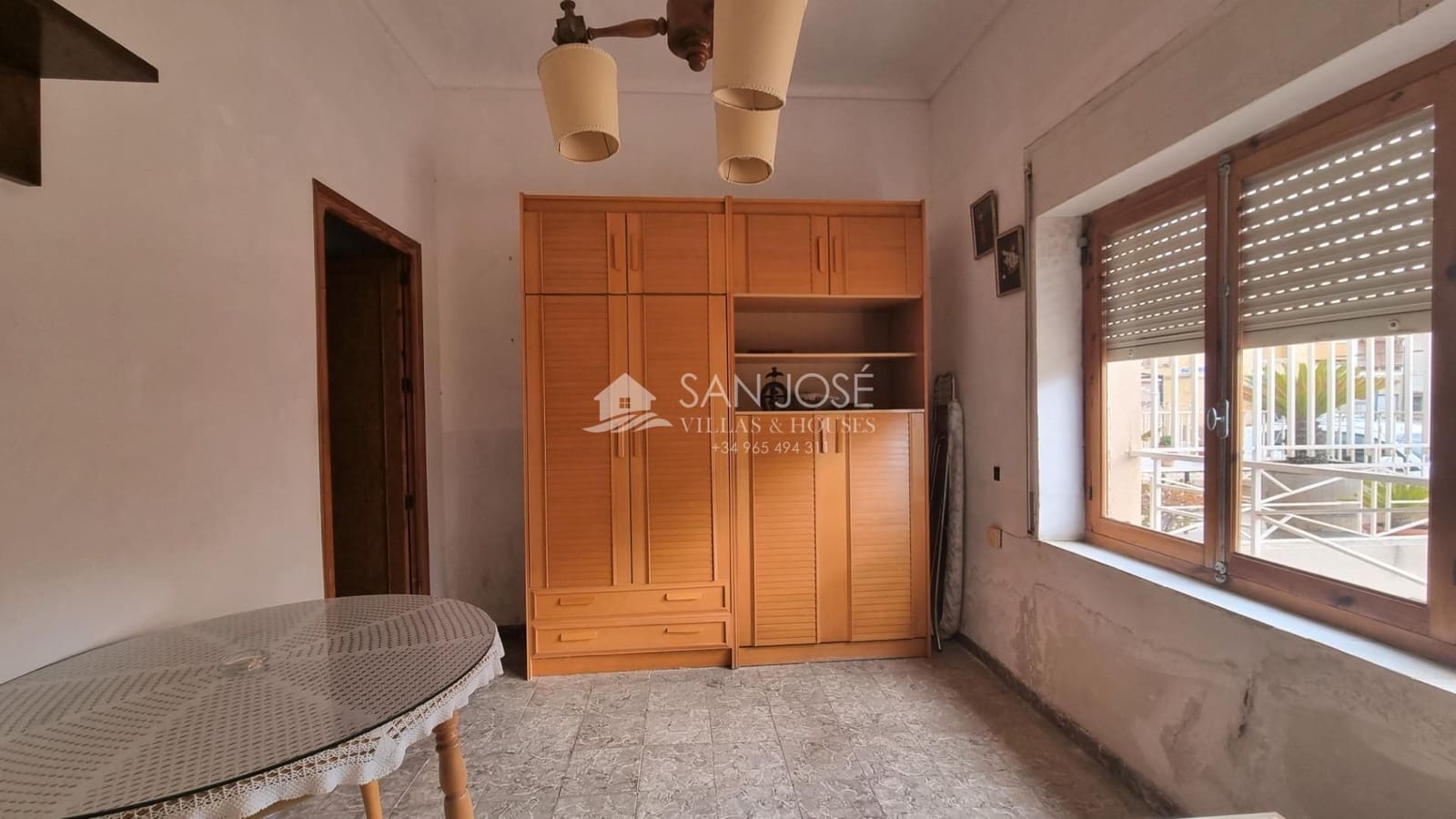 5 bedroom Townhouse for sale in Pinoso - € 159,000 (Ref: 7447625)