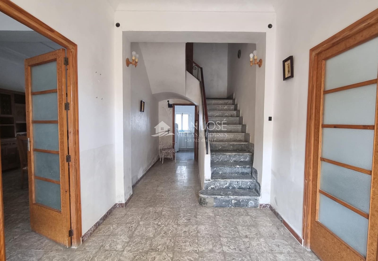 5 bedroom Townhouse for sale in Pinoso - € 159,000 (Ref: 7447625)