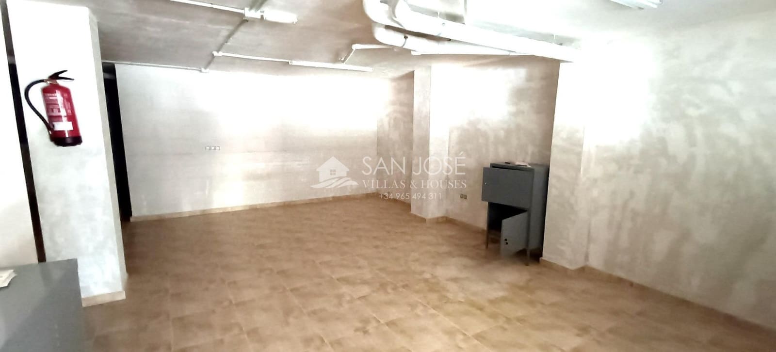 Komercyjne na sprzedaż w Elda - 195 000 € (Ref: 7449786)