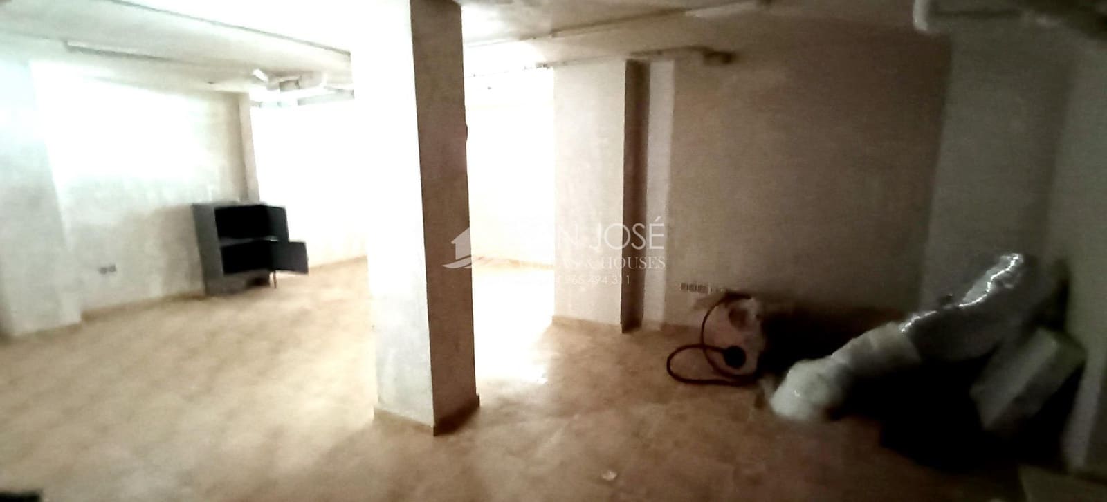 Komercyjne na sprzedaż w Elda - 195 000 € (Ref: 7449786)