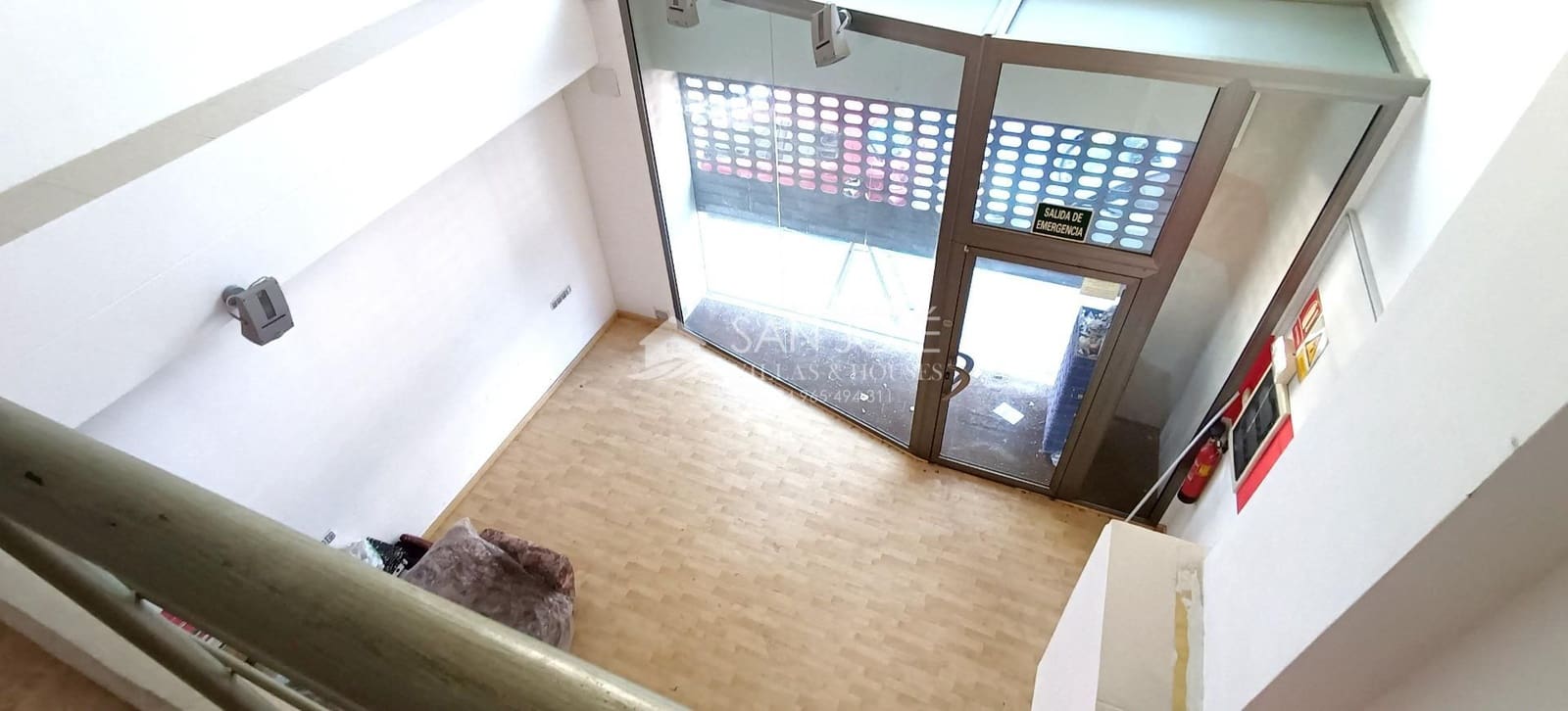 Commerciale da affittare in Elda - 750 € (Rif: 7449787)