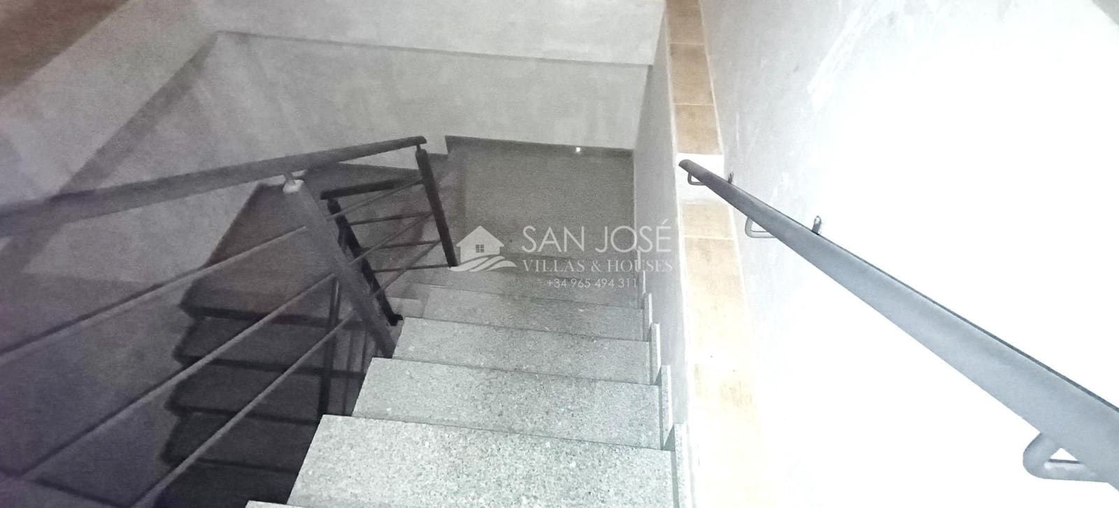 Commerciale da affittare in Elda - 750 € (Rif: 7449787)