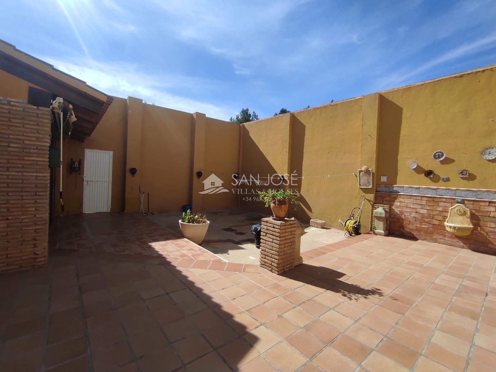 2 soverom Villa til salgs i Elda - € 228 000 (Ref: 7449803)