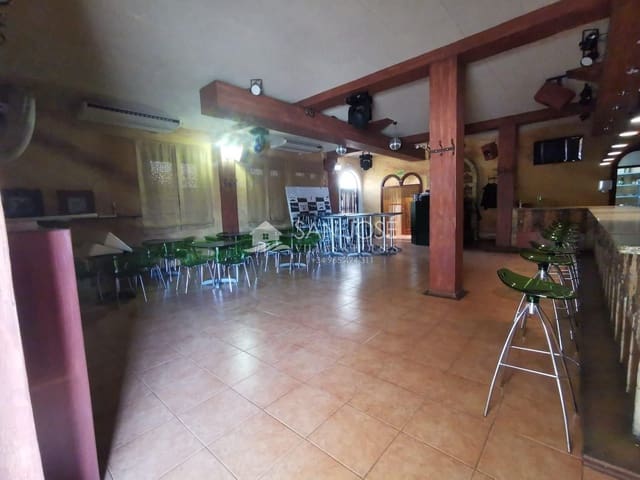 Business for sale in Benejúzar - € 320,000 (Ref: 7480165)