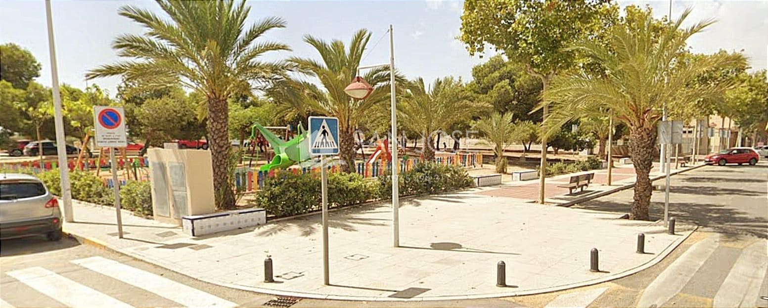 Byggegrund til salg i El Altet - € 575.000 (Ref: 7494750)