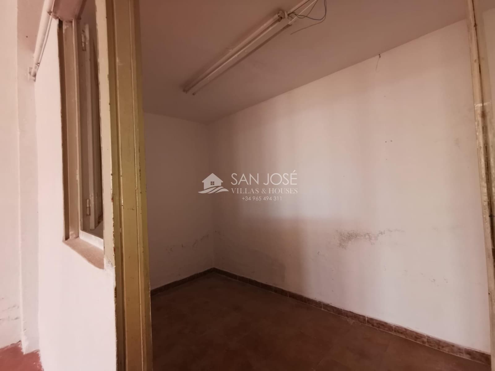 Erhverv til leje i Orihuela - € 900 (Ref: 7505645)