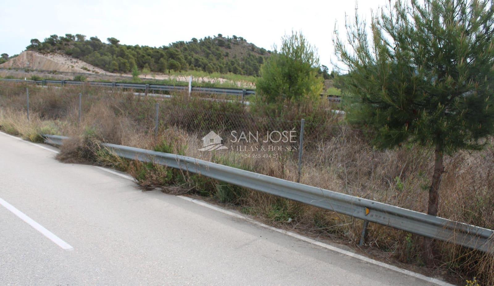 Undeveloped Land for sale in Sax - € 50,500 (Ref: 7533321)