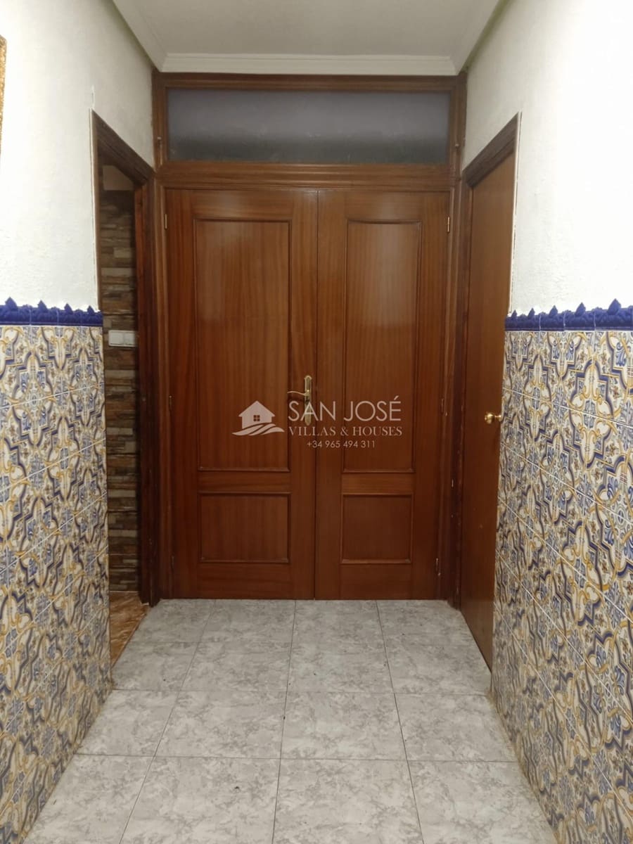 5 soveværelse Byhus til salg i Ibi - € 140.000 (Ref: 7555386)