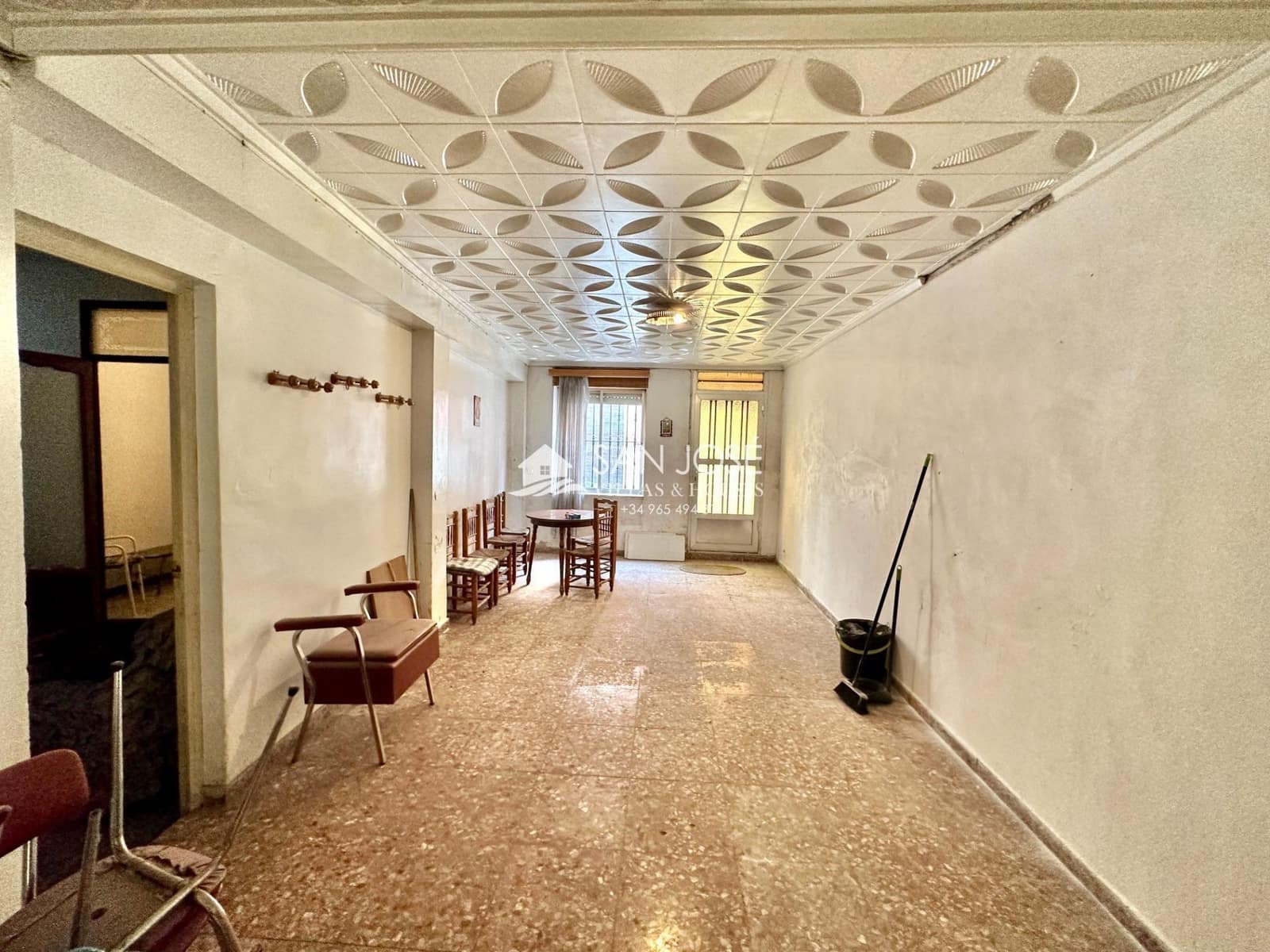 7 bedroom Townhouse for sale in Aspe - € 144,260 (Ref: 7588154)