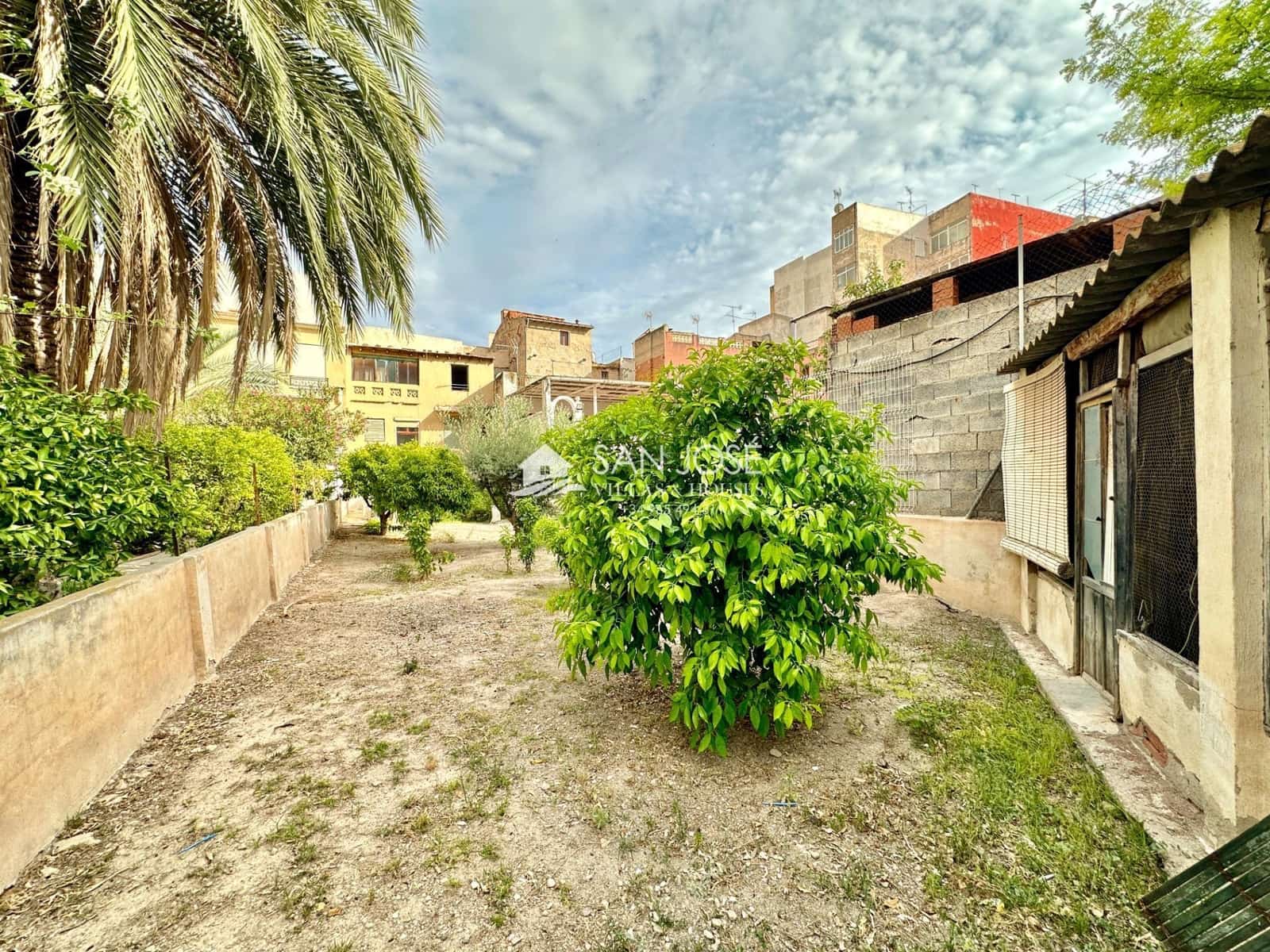 7 bedroom Townhouse for sale in Aspe - € 144,260 (Ref: 7588154)