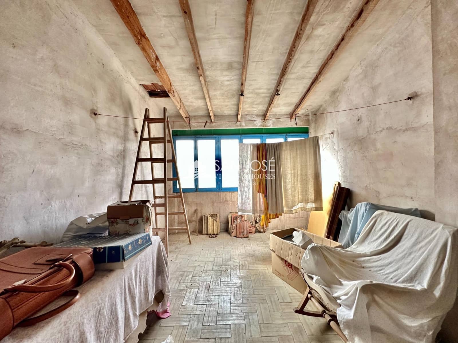 7 bedroom Townhouse for sale in Aspe - € 144,260 (Ref: 7588154)