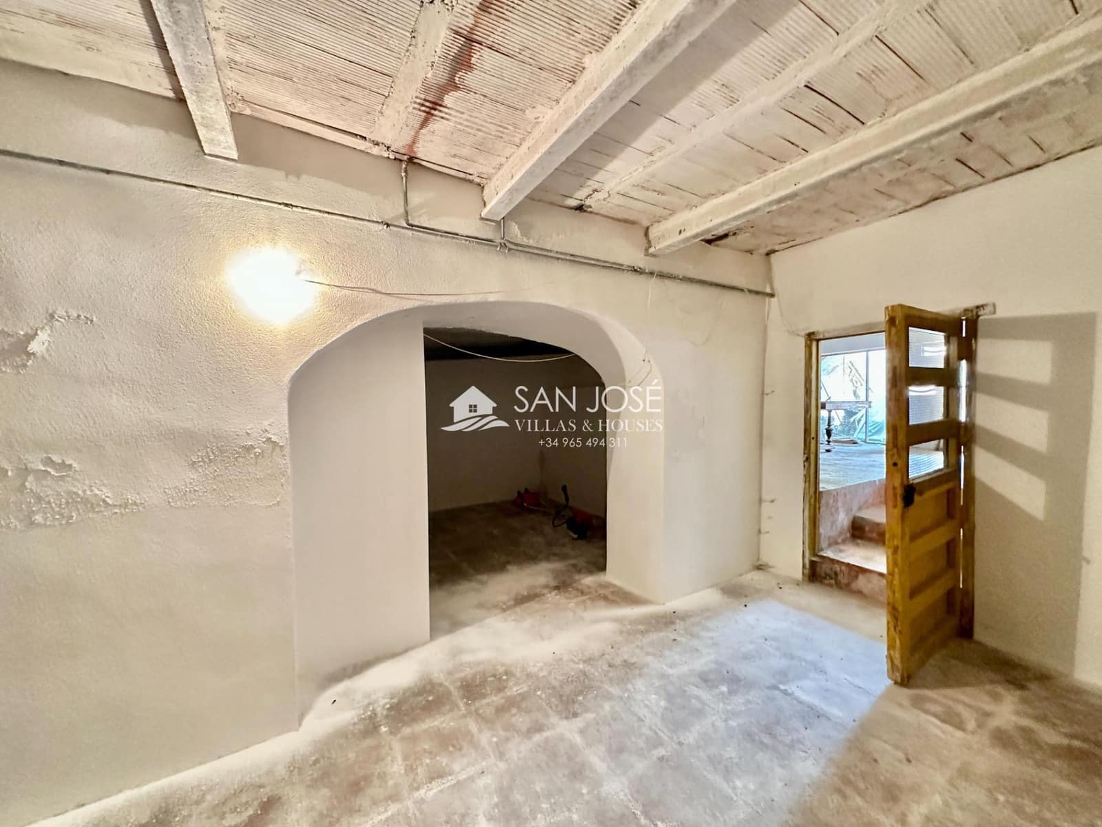 7 bedroom Townhouse for sale in Aspe - € 144,260 (Ref: 7588154)