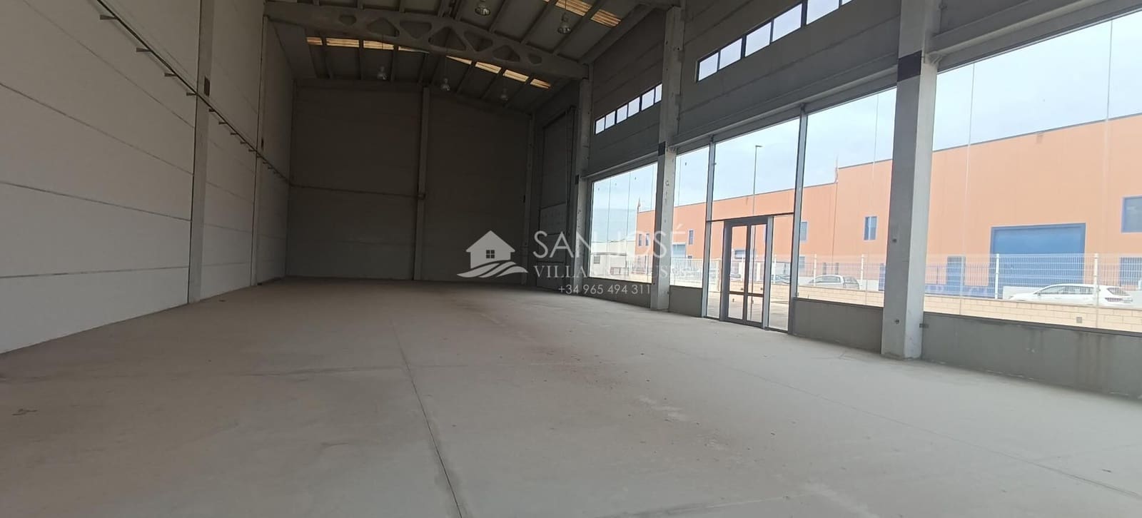 Virksomhed til leje i Novelda - € 2.600 (Ref: 7625274)