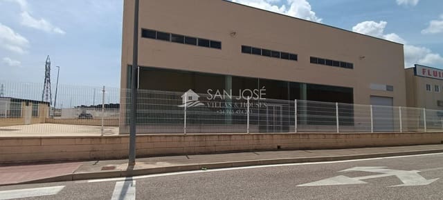 Biznes do wynajęcia w Novelda - 2 600 € (Ref: 7625274)