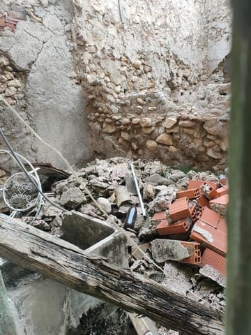 Ruïne te koop in Aspe - € 59.840 (Ref: 7646112)