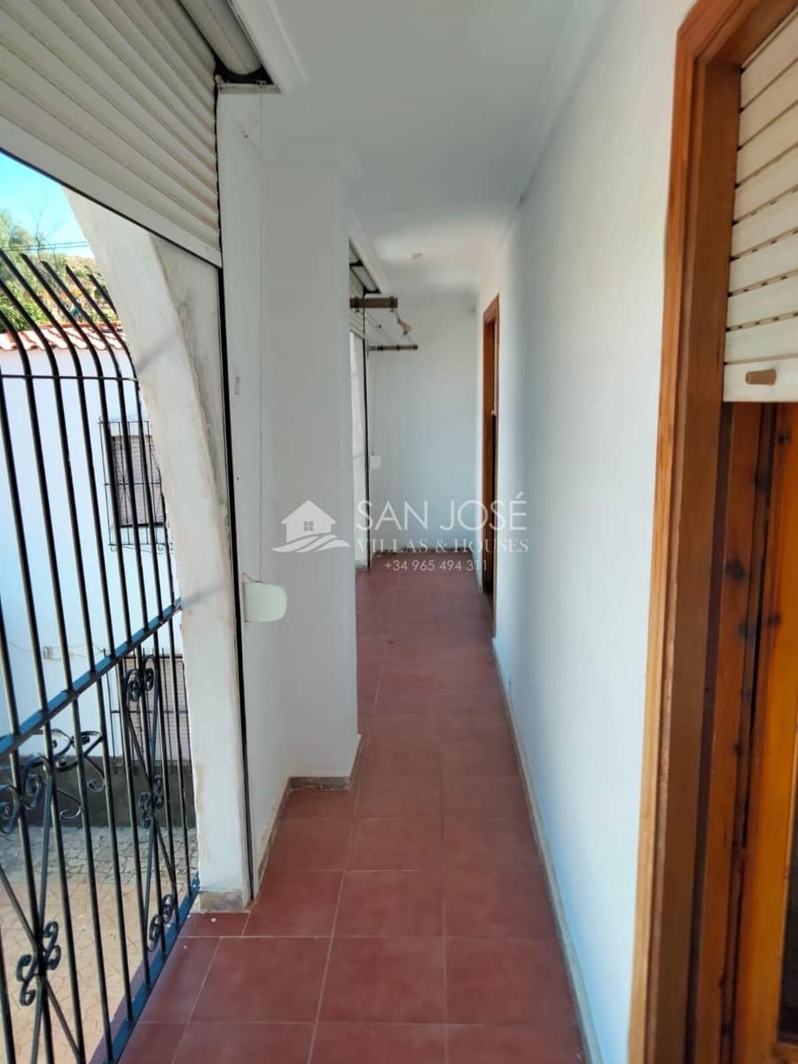 6 soveværelse Villa til salg i Elche / Elx med swimmingpool - € 400.000 (Ref: 7649196)