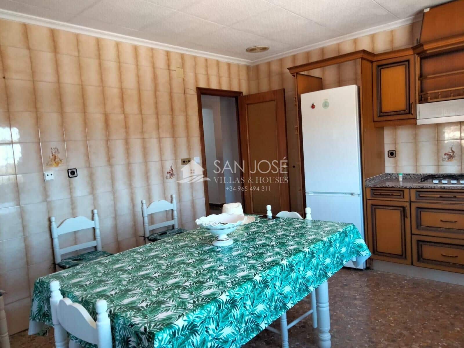 6 soveværelse Villa til salg i Elche / Elx med swimmingpool - € 400.000 (Ref: 7649196)