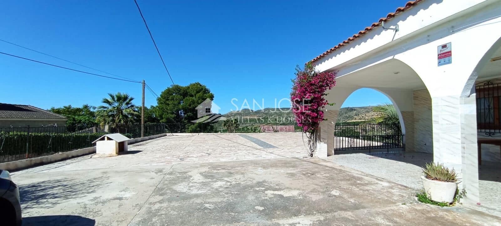 6 soveværelse Villa til salg i Elche / Elx med swimmingpool - € 400.000 (Ref: 7649196)