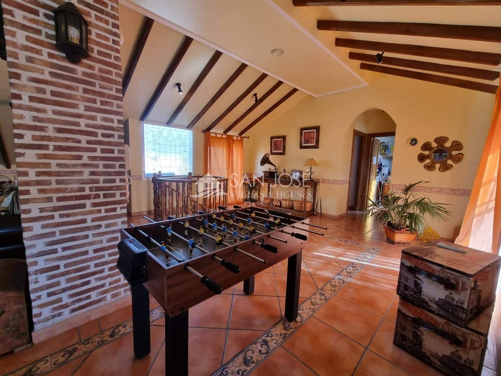 5 sypialnia Willa na sprzedaż w Hondon de los Frailes z basenem garażem - 550 000 € (Ref: 7659916)