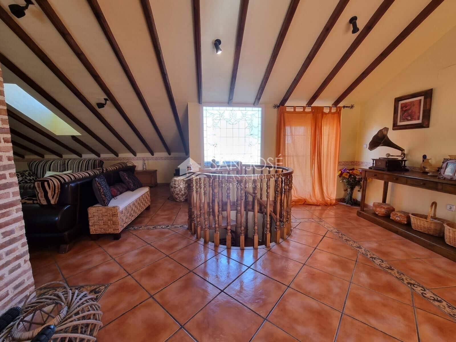 5 sypialnia Willa na sprzedaż w Hondon de los Frailes z basenem garażem - 550 000 € (Ref: 7659916)