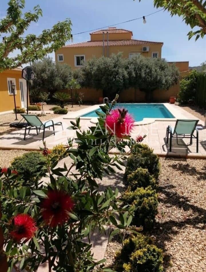 5 sypialnia Willa na sprzedaż w Hondon de los Frailes z basenem garażem - 550 000 € (Ref: 7659916)