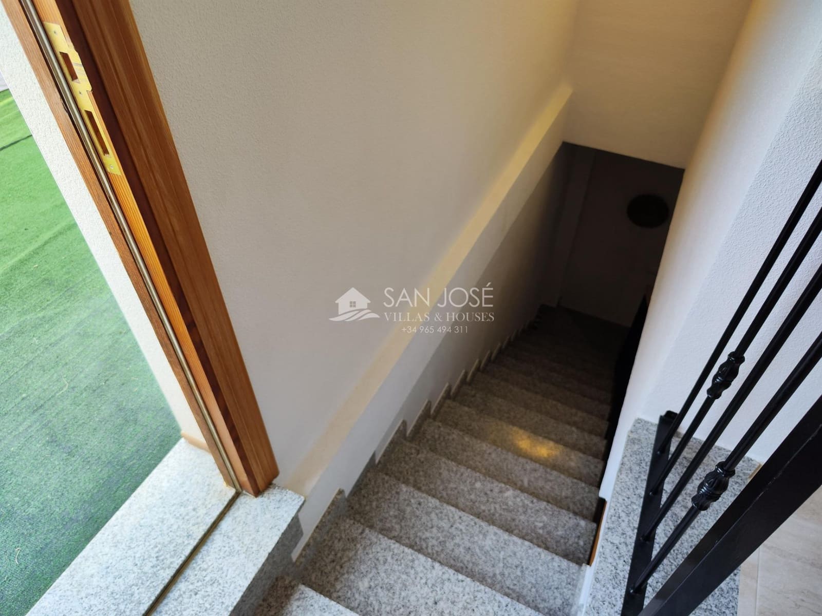 3 soverom Rekkehus til salgs i Hondon de los Frailes med garasje - € 179 000 (Ref: 7678441)