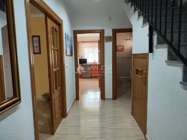 3 makuuhuone Rivitalo myytävänä paikassa Hondón de los Frailes mukana 
autotalli - 179 000 € (Ref: 7678441)