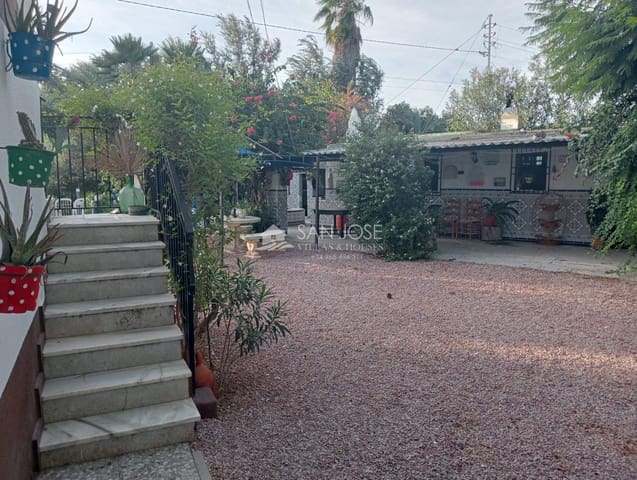 3 sypialnia Finka/Dom wiejski na sprzedaż w Crevillente / Crevillent z basenem garażem - 310 000 € (Ref: 7780903)