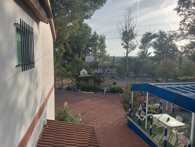 3 sypialnia Finka/Dom wiejski na sprzedaż w Crevillente / Crevillent z basenem garażem - 310 000 € (Ref: 7780903)