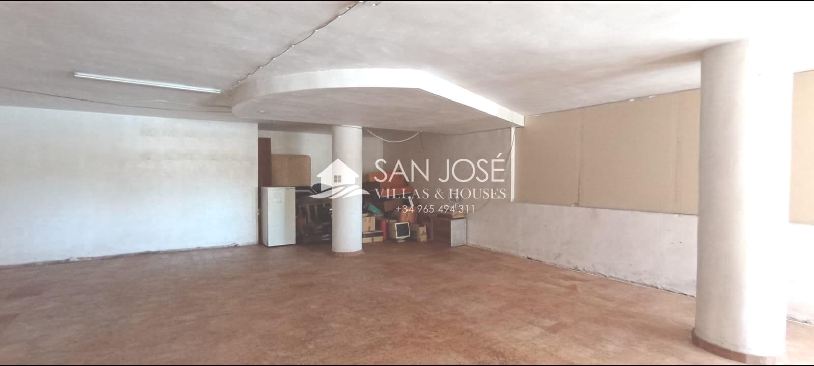 Kommersiell til salgs i Santa Pola - € 134 997 (Ref: 7789321)