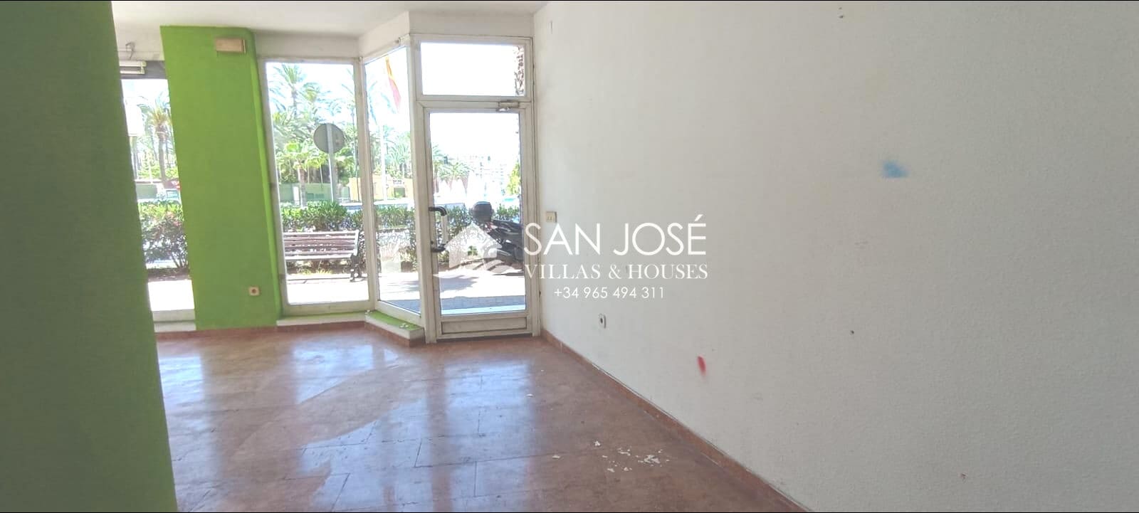 Kommersiell til salgs i Santa Pola - € 134 997 (Ref: 7789321)