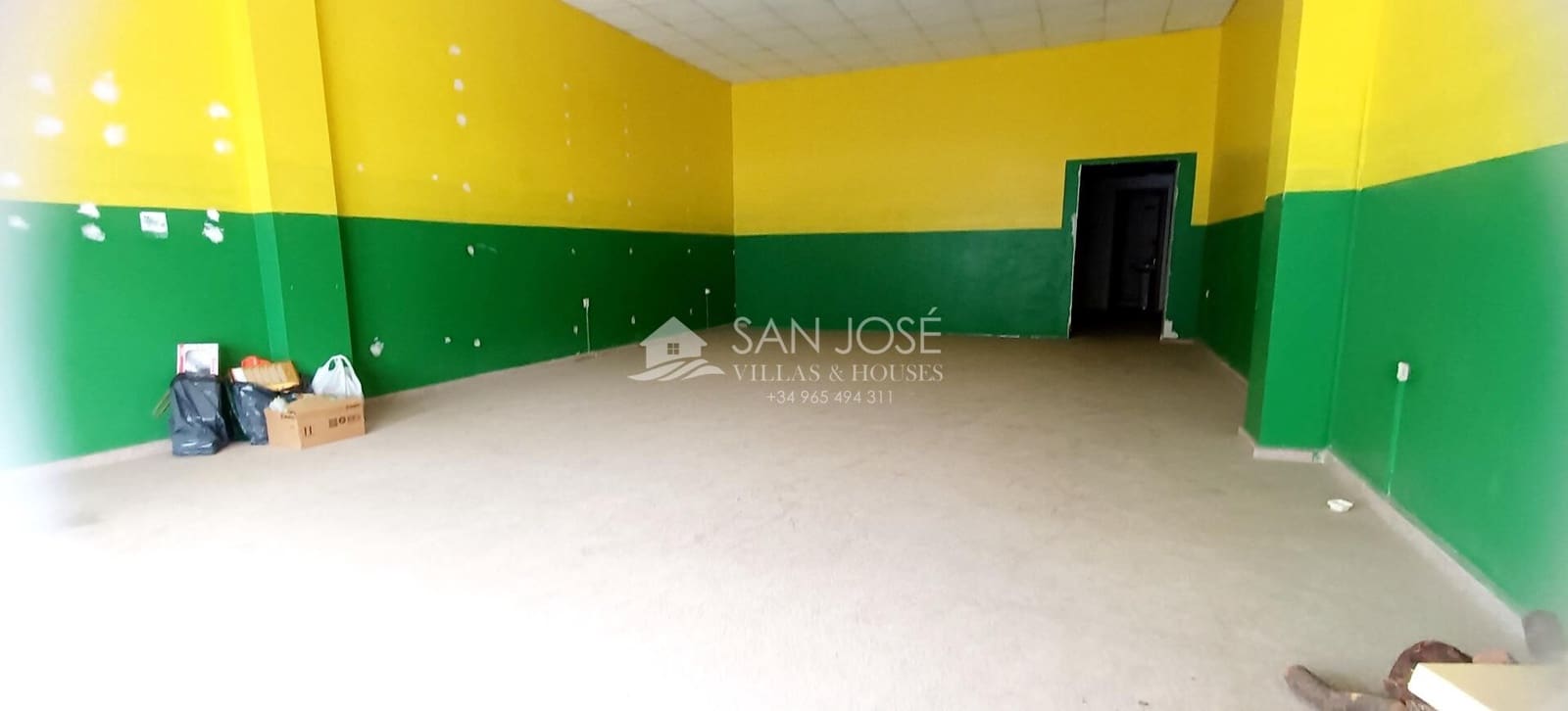 Commerciale da affittare in Novelda - 400 € (Rif: 7802714)