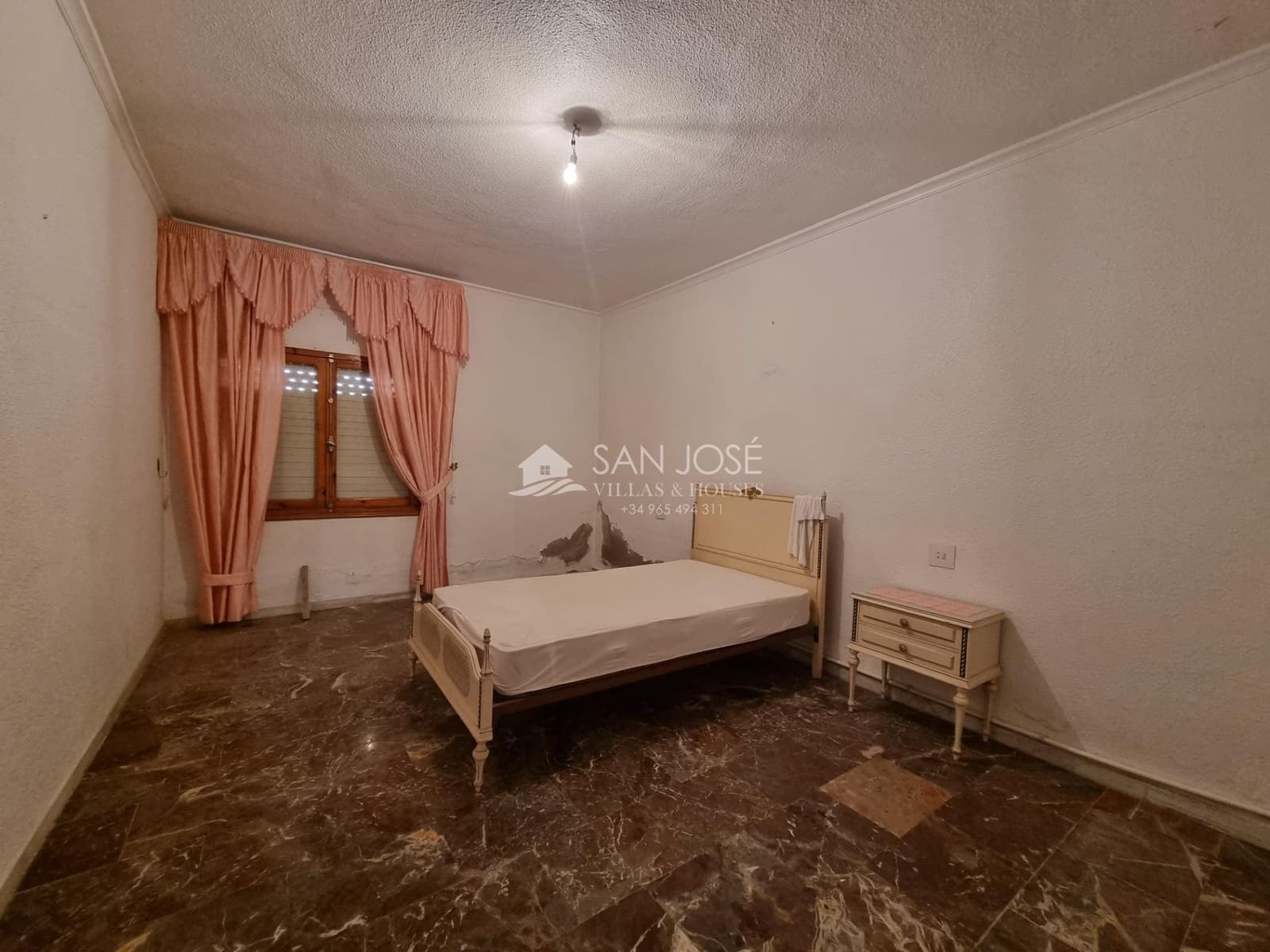 3 soveværelse Villa til salg i Barinas - € 71.000 (Ref: 7809403)