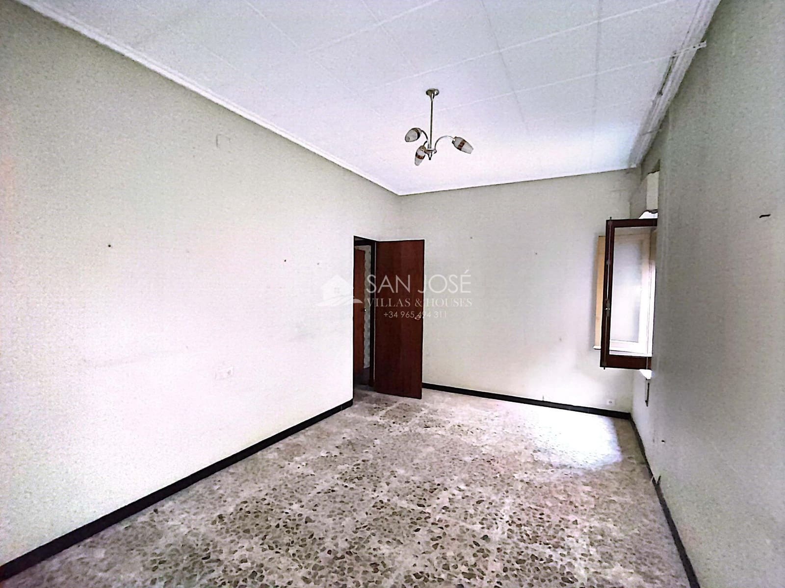 4 sovrum Hus till salu i La Romana med garage - 225 000 € (Ref: 7832955)