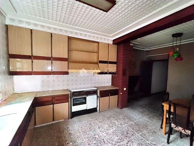 4 camera da letto Casa in vendita in La Romana con garage - 225.000 € (Rif: 7832955)