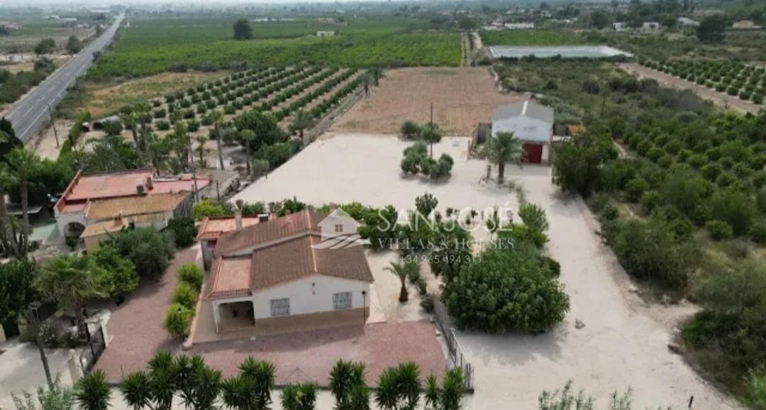 3 soveværelse Finca/Landehus til salg i Crevillente / Crevillent - € 450.000 (Ref: 7832958)