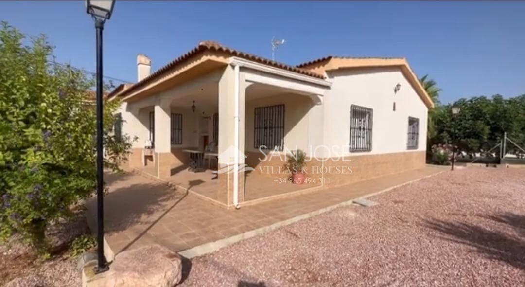 3 soveværelse Finca/Landehus til salg i Crevillente / Crevillent - € 450.000 (Ref: 7832958)