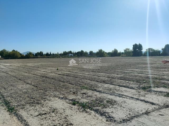 Mark till salu i Aspe - 83 000 € (Ref: 7837008)