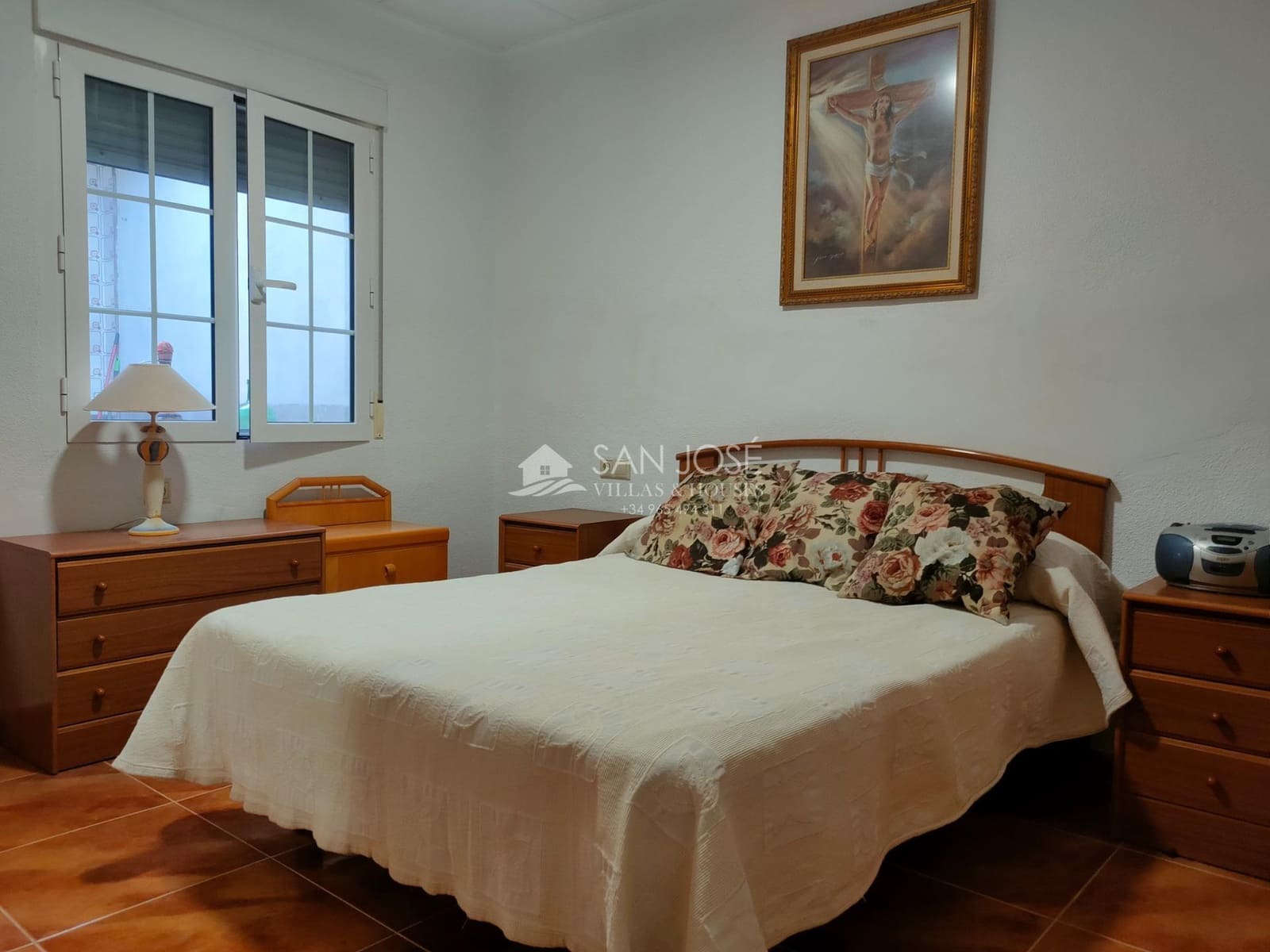 5 soveværelse Byhus til salg i La Romana med garage - € 132.100 (Ref: 7852273)