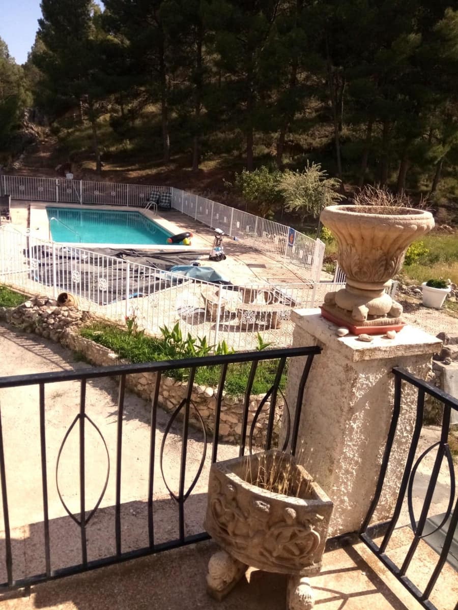 6 soveværelse Villa til salg i Petrel / Petrer med swimmingpool - € 250.000 (Ref: 7862703)