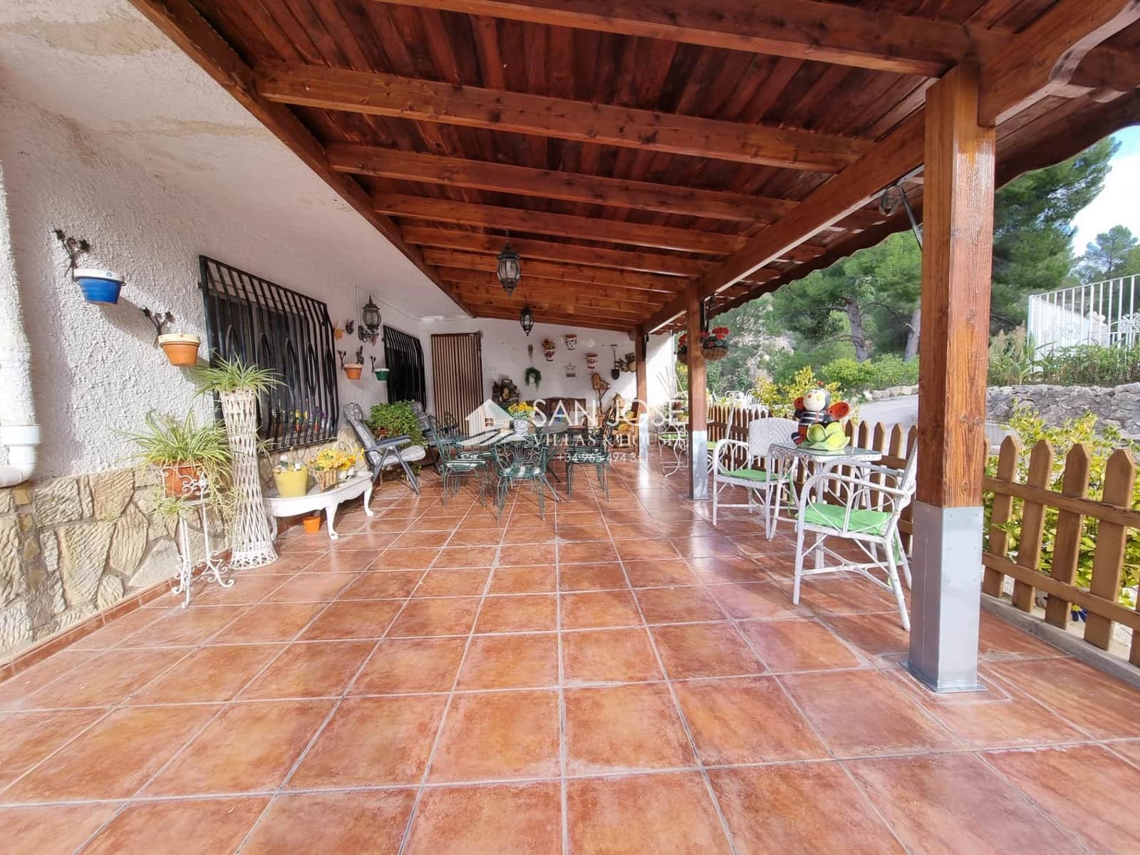 6 soveværelse Villa til salg i Petrel / Petrer med swimmingpool - € 250.000 (Ref: 7862703)