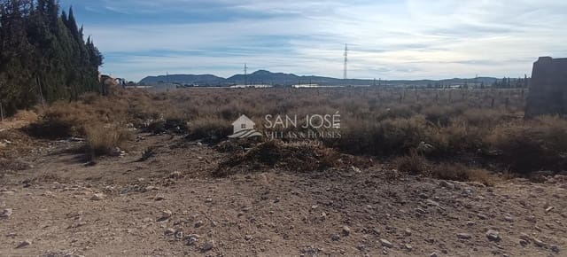 Mark till salu i Monforte del Cid - 44 000 € (Ref: 7919283)