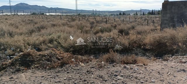 Mark till salu i Monforte del Cid - 44 000 € (Ref: 7919283)