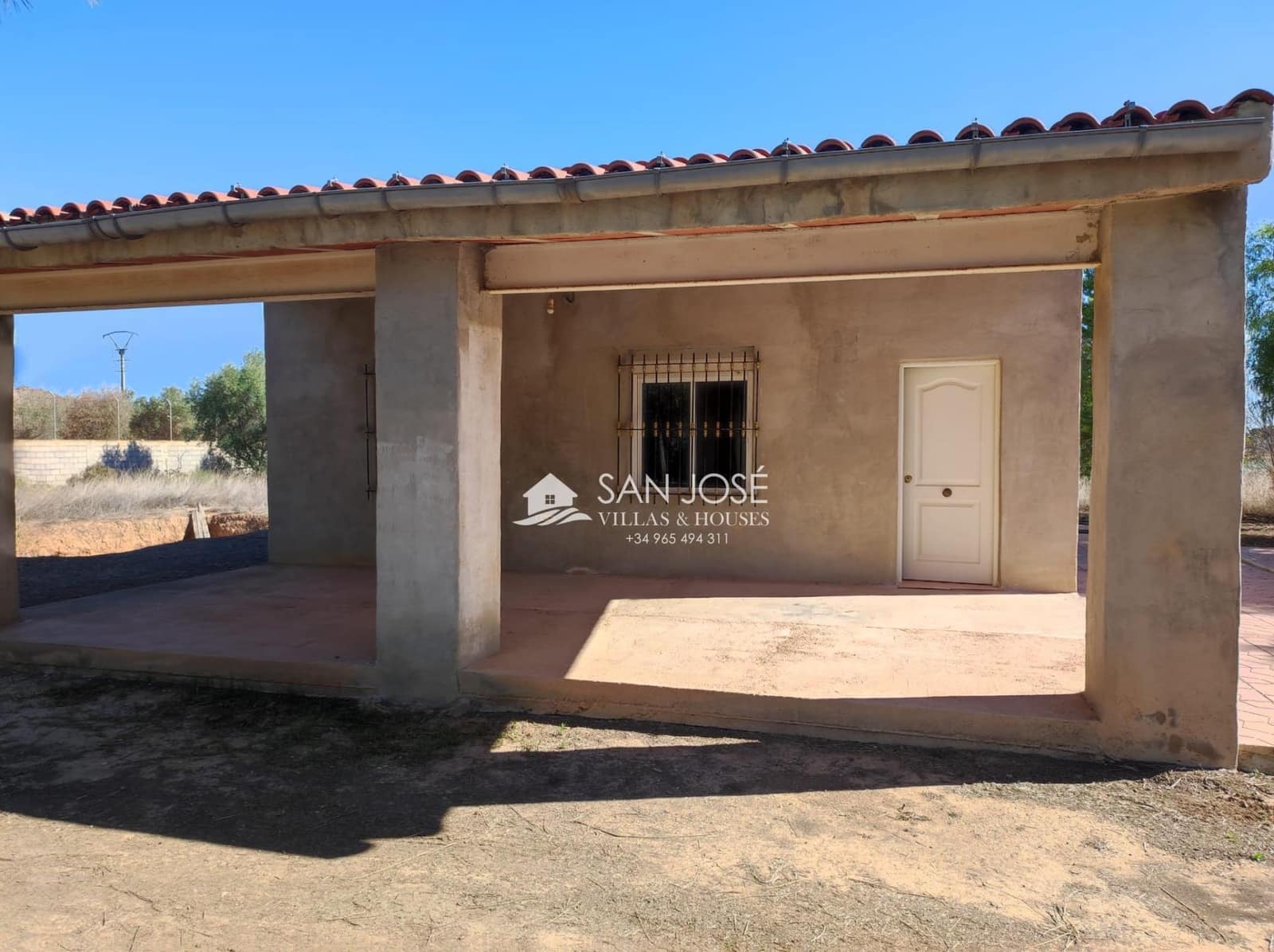 Chalet de 2 habitaciones en Aspe en venta con garaje - 169.680 € (Ref: 7924081)