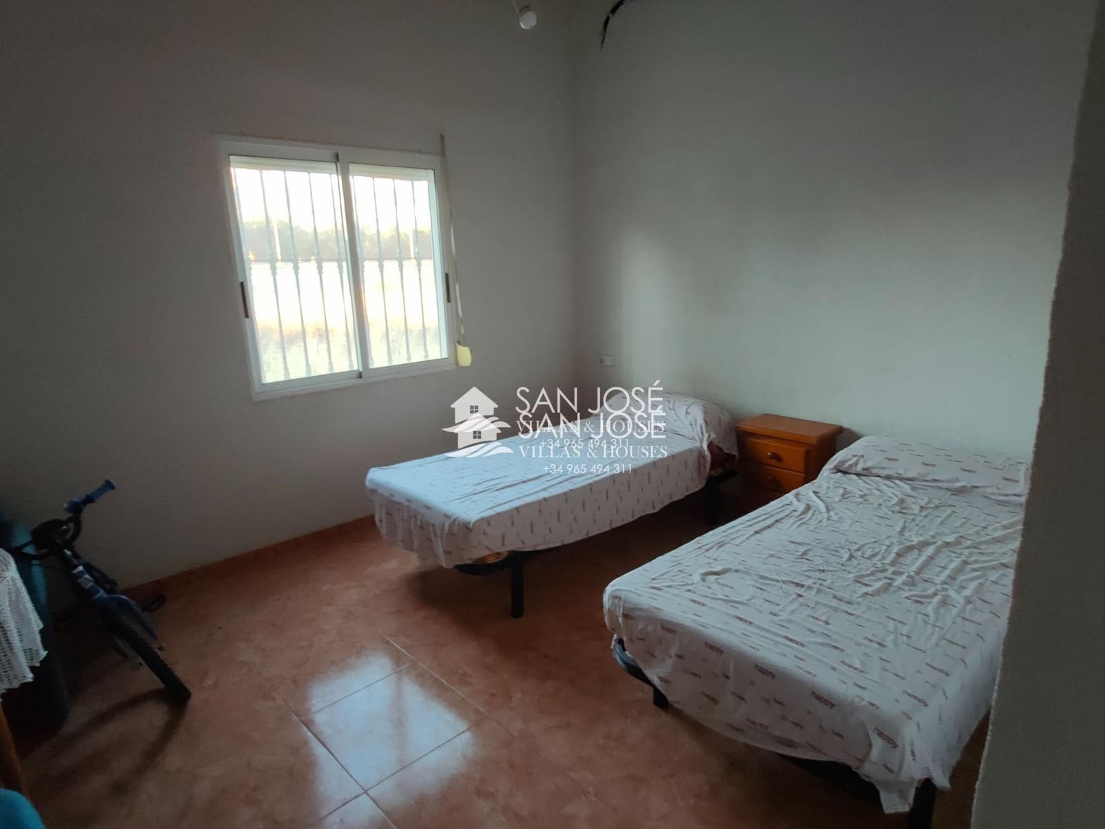 Chalet de 2 habitaciones en Aspe en venta con garaje - 169.680 € (Ref: 7924081)