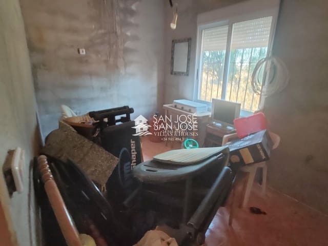 Chalet de 2 habitaciones en Aspe en venta con garaje - 169.680 € (Ref: 7924081)